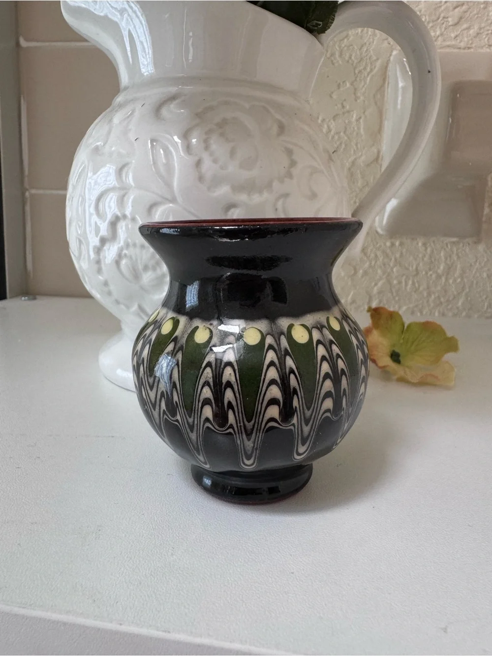 Bulgarian Troyan pottery collectibles miniature vase 🦋